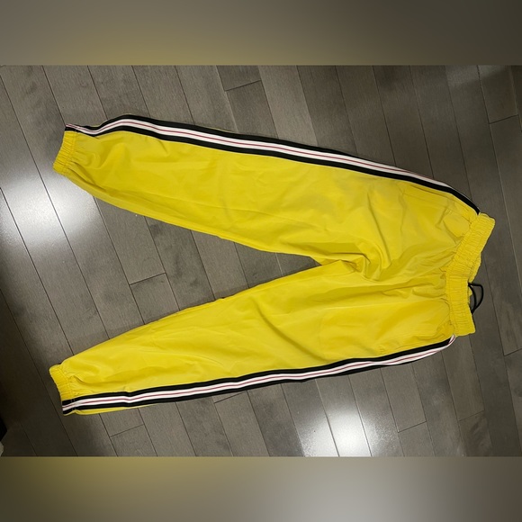 Joggers - Picture 3 of 3